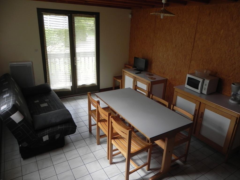 Camping Le Castella Luzenac Camera foto